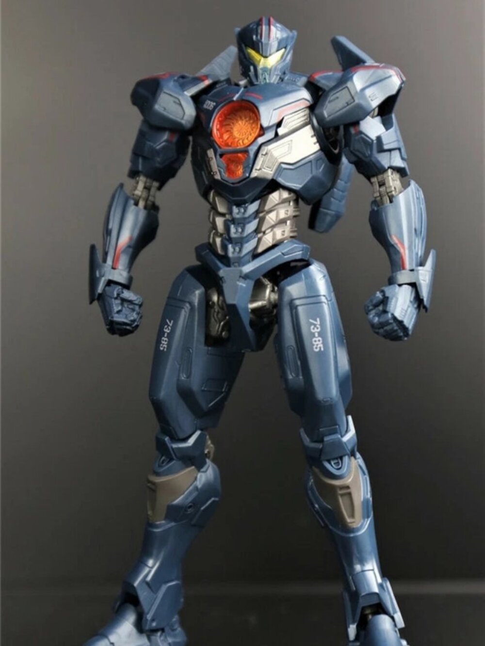 Pacific Rim Uprising Jaeger Gipsy Danger Avenger 6.7" Action Figure Toy